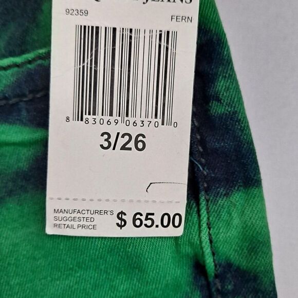 Request Juniors jeans NWT - Picture 4 of 10